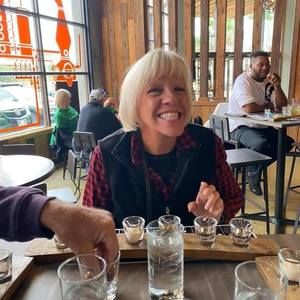 Meet your Posher, Michele